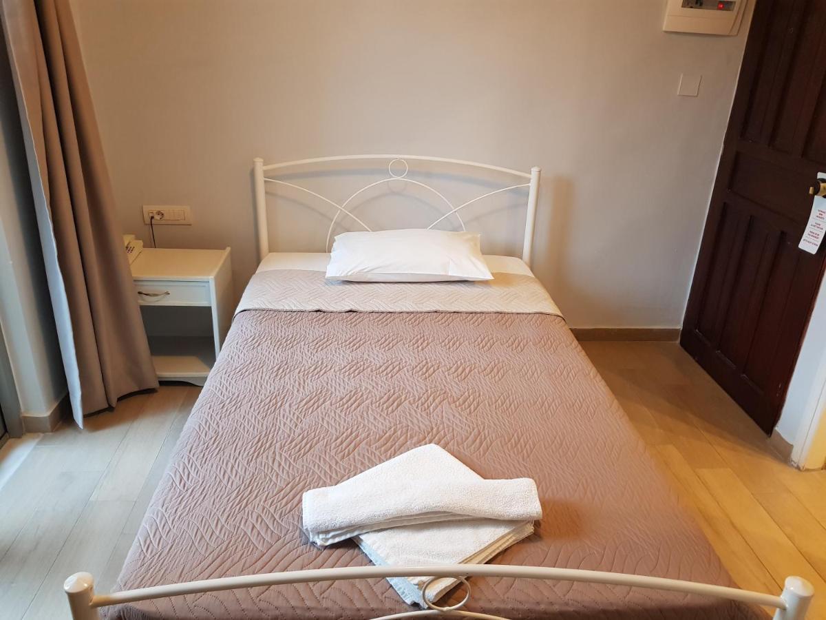 Archontiki City Hotel Chrissi Akti Chania Exterior foto