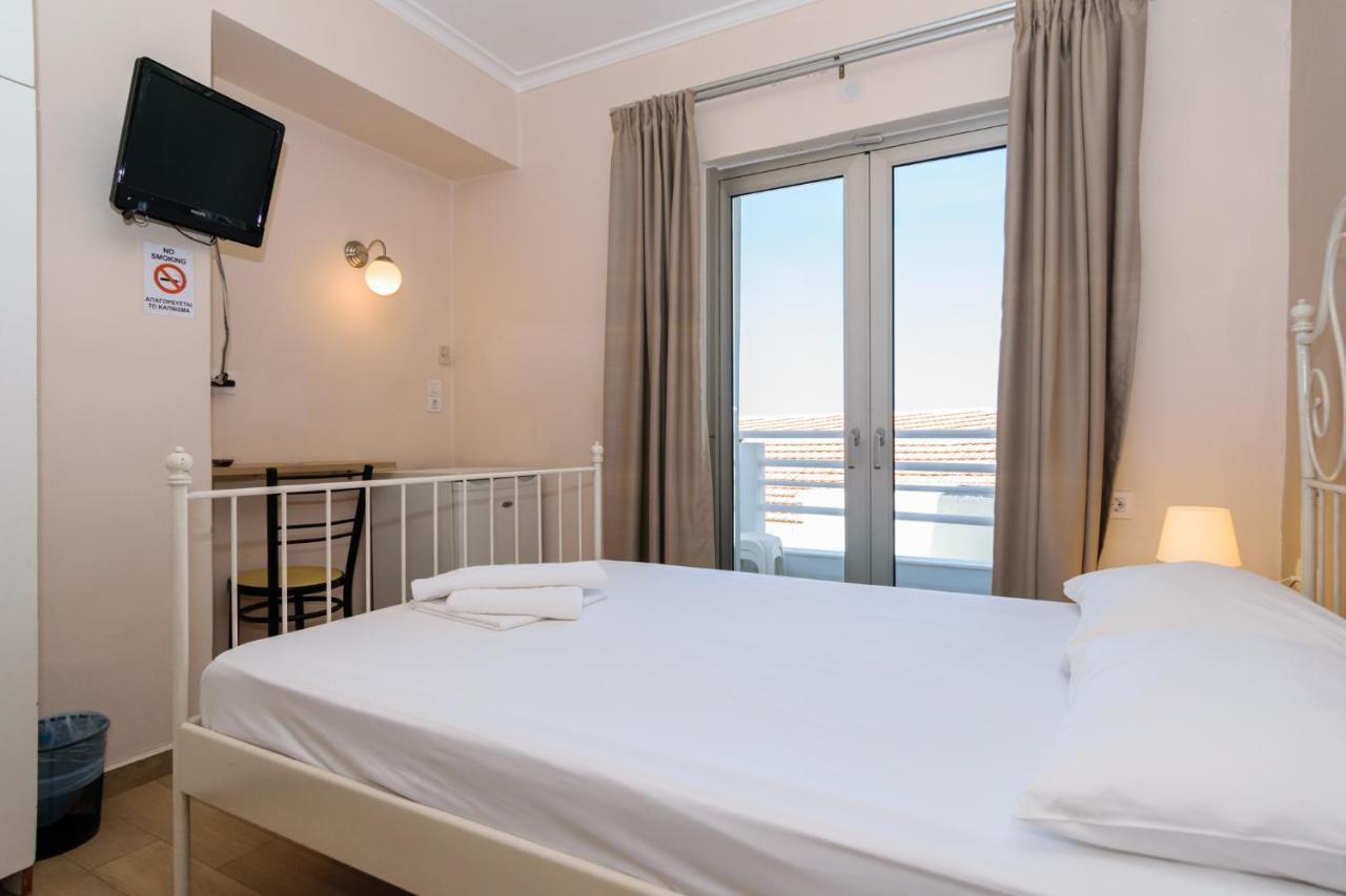 Archontiki City Hotel Chrissi Akti Chania Exterior foto