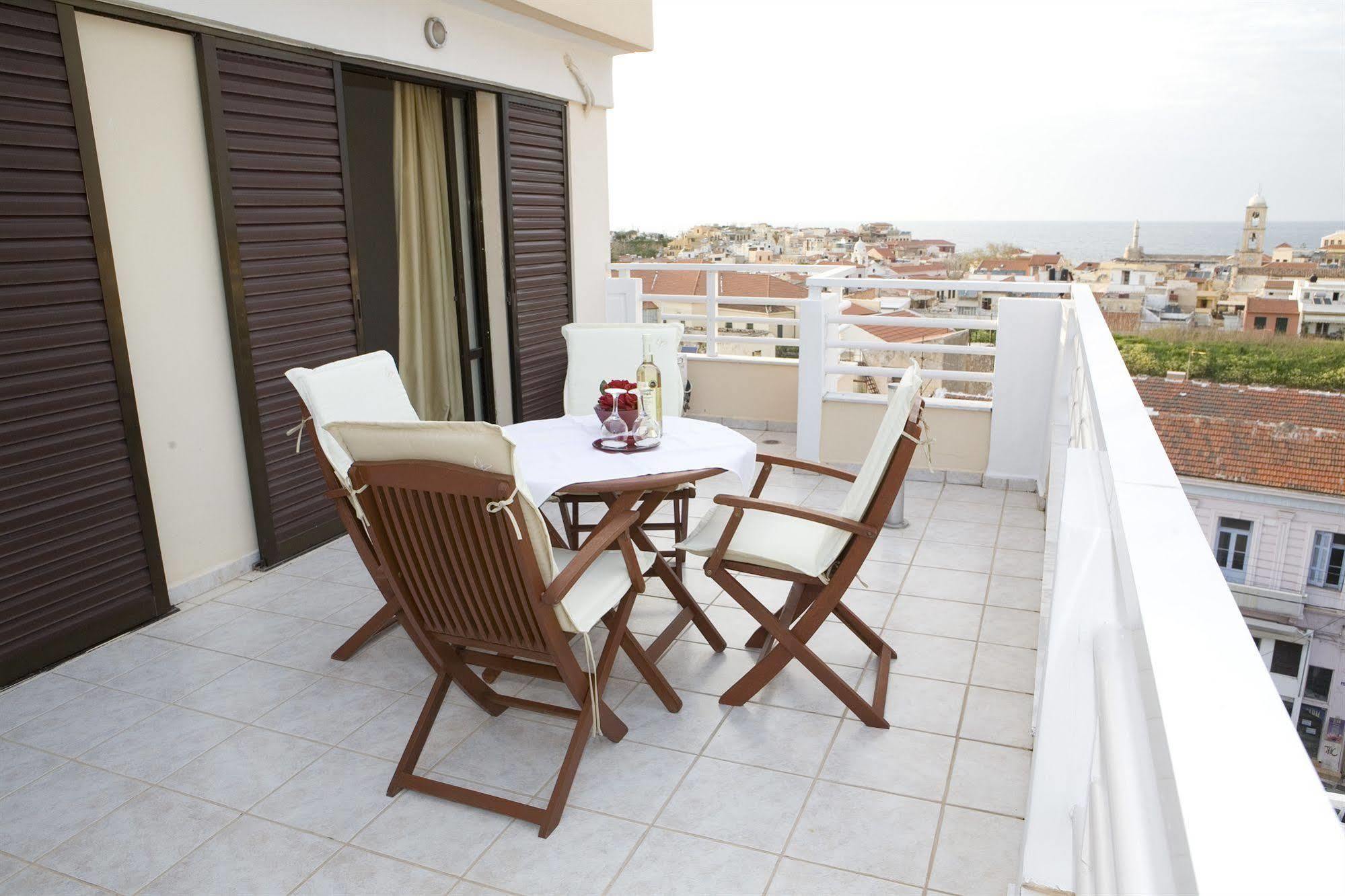 Archontiki City Hotel Chrissi Akti Chania Exterior foto